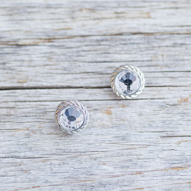 ビジューボタン